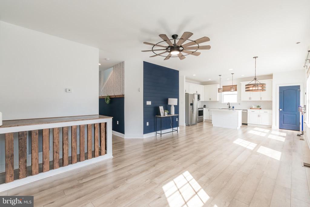 109 Darden Ct W