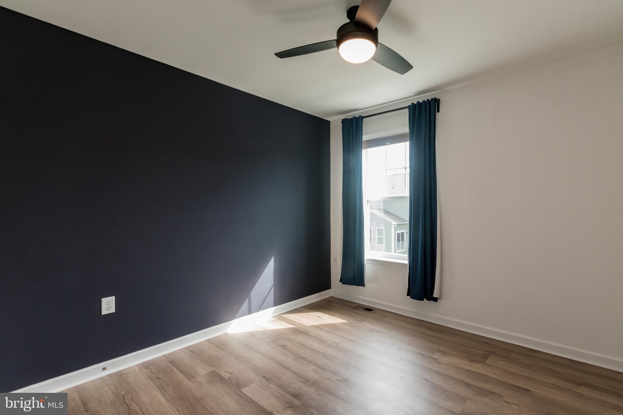 109 Darden Ct W