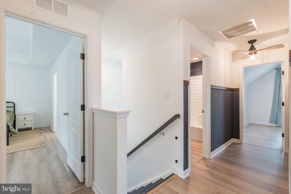 109 Darden Ct W