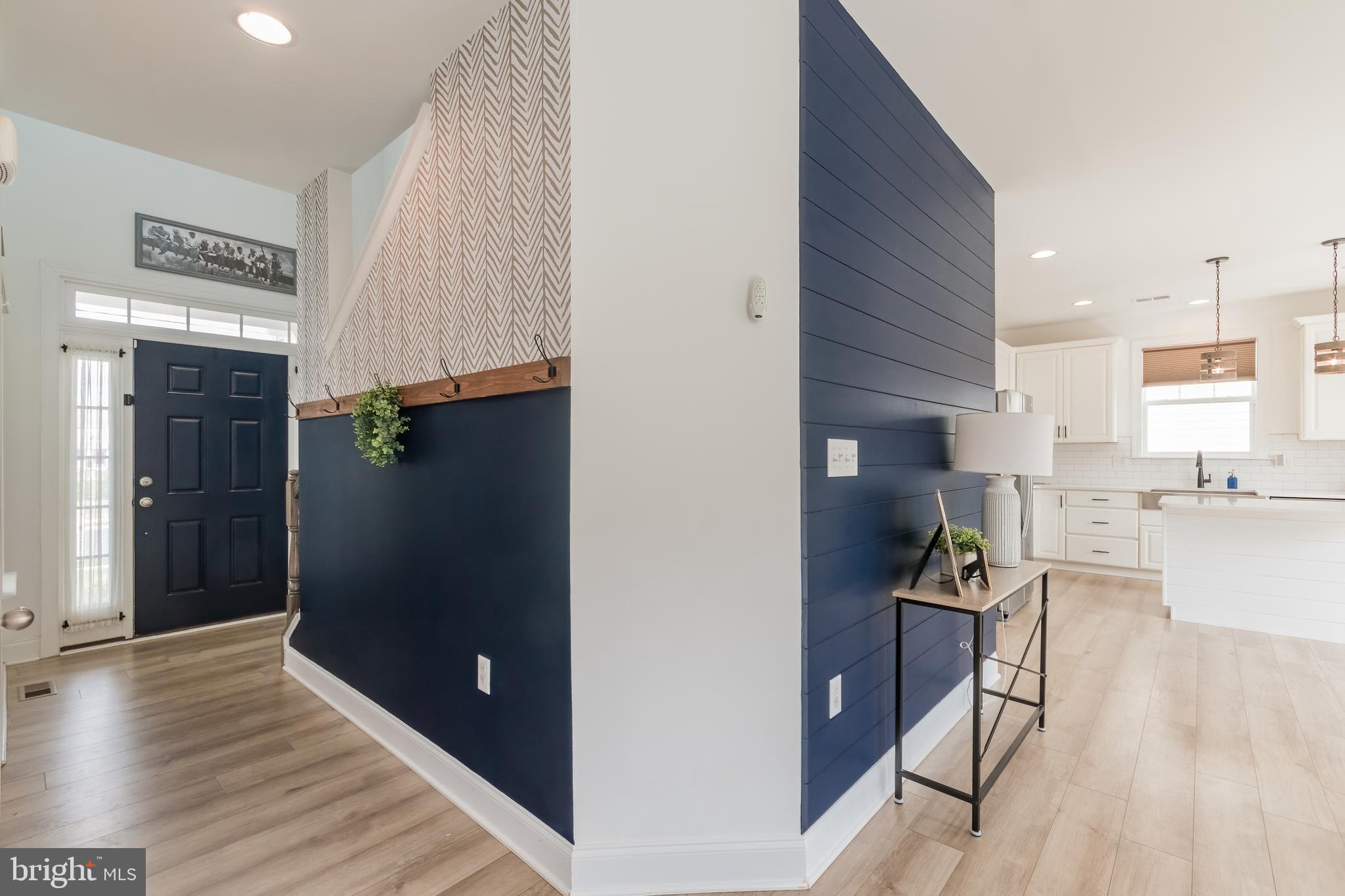 109 Darden Ct W