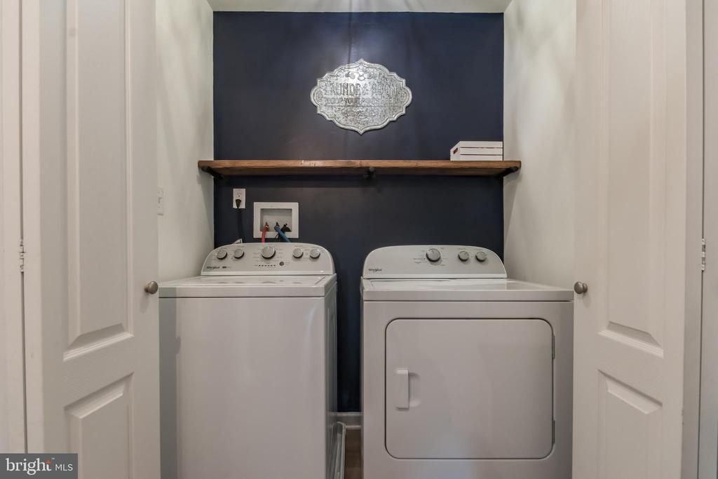 109 Darden Ct W
