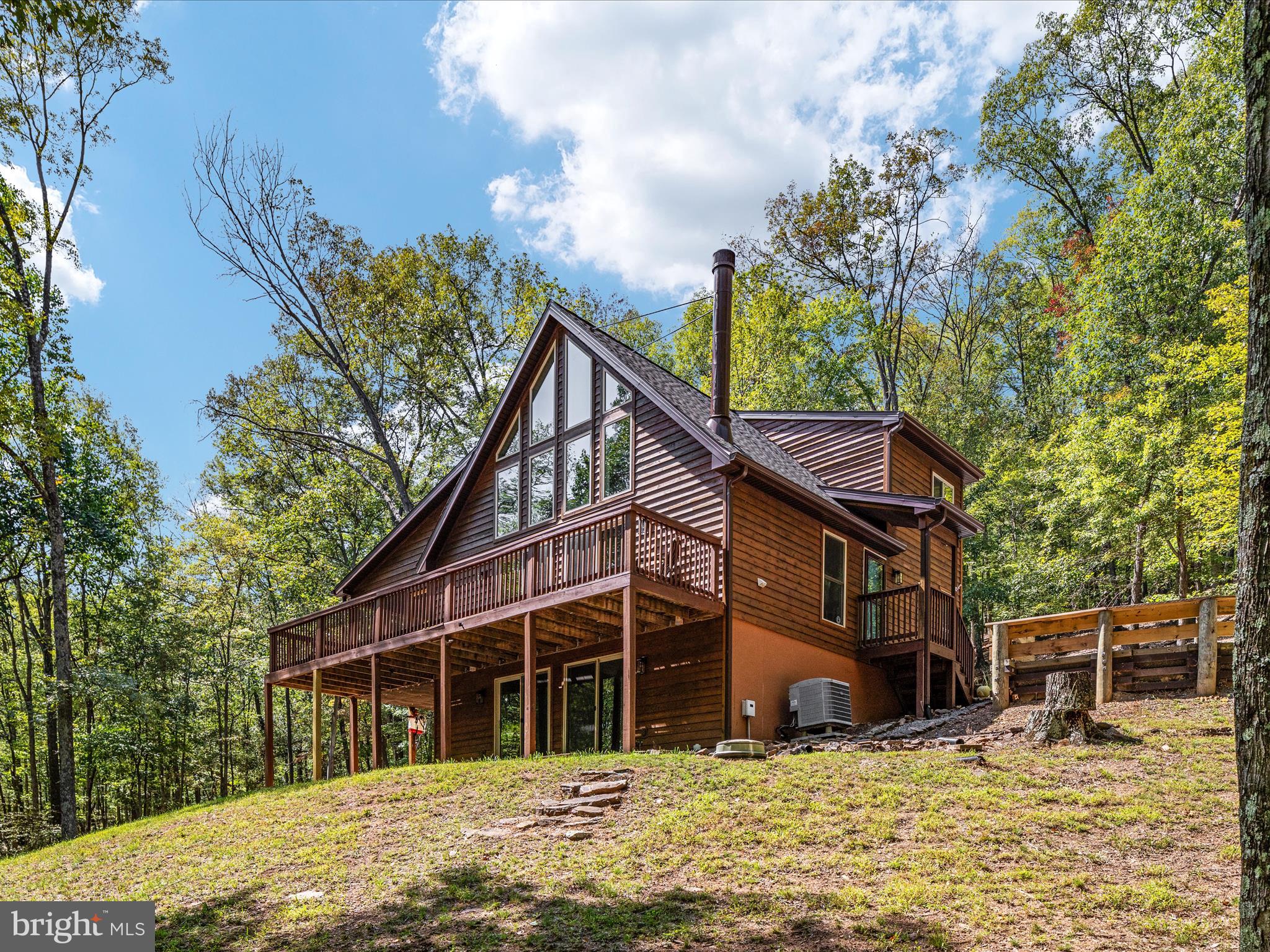1359 Lodge Rd