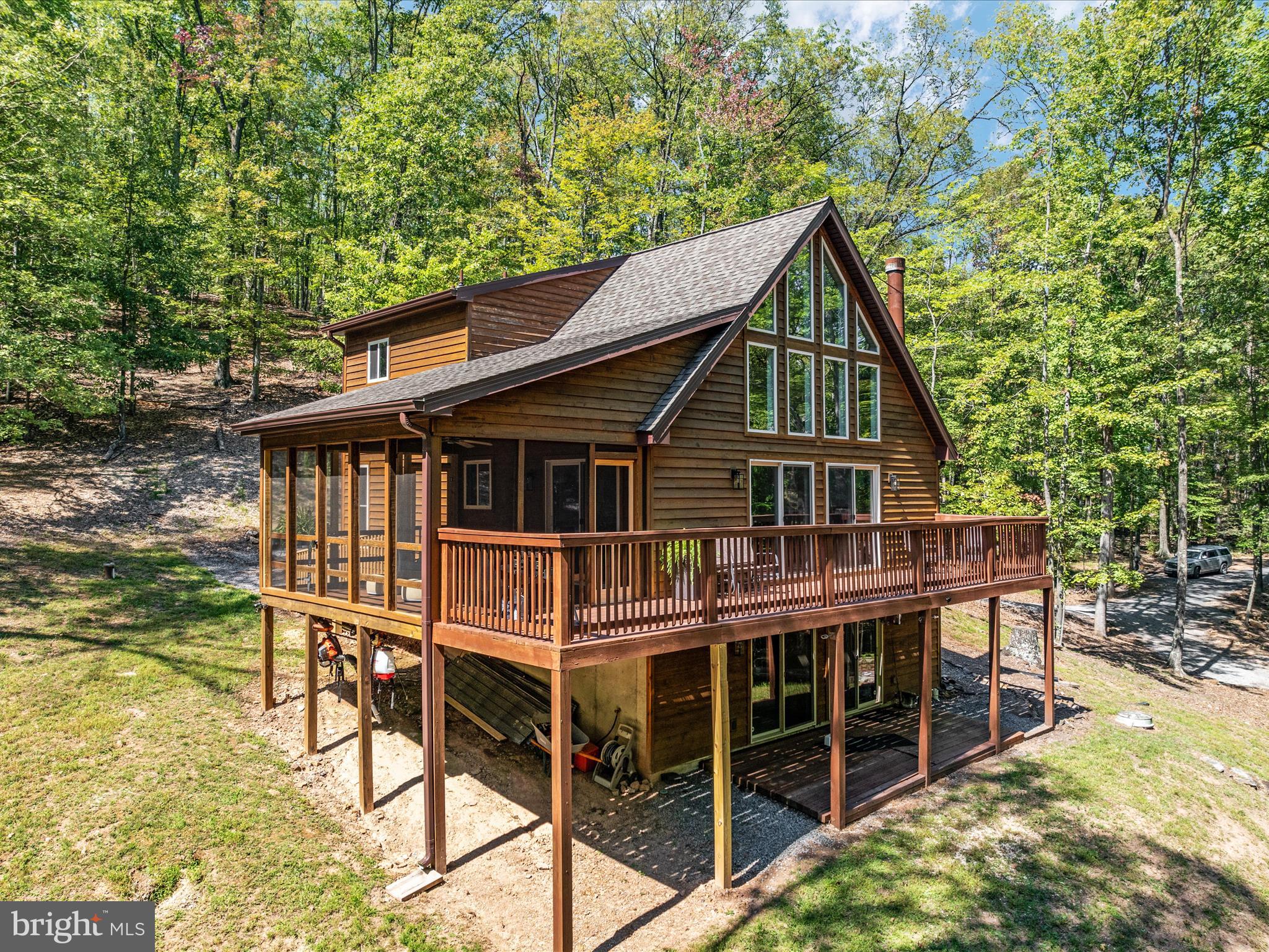 1359 Lodge Rd