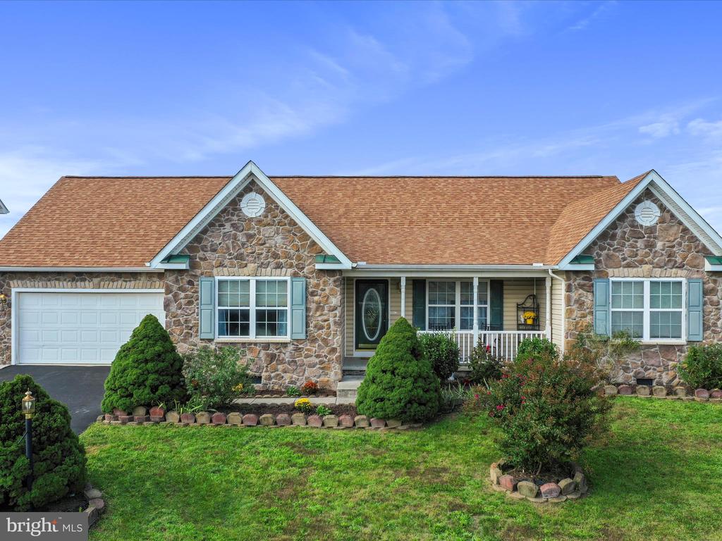 332 Webber Springs Dr
