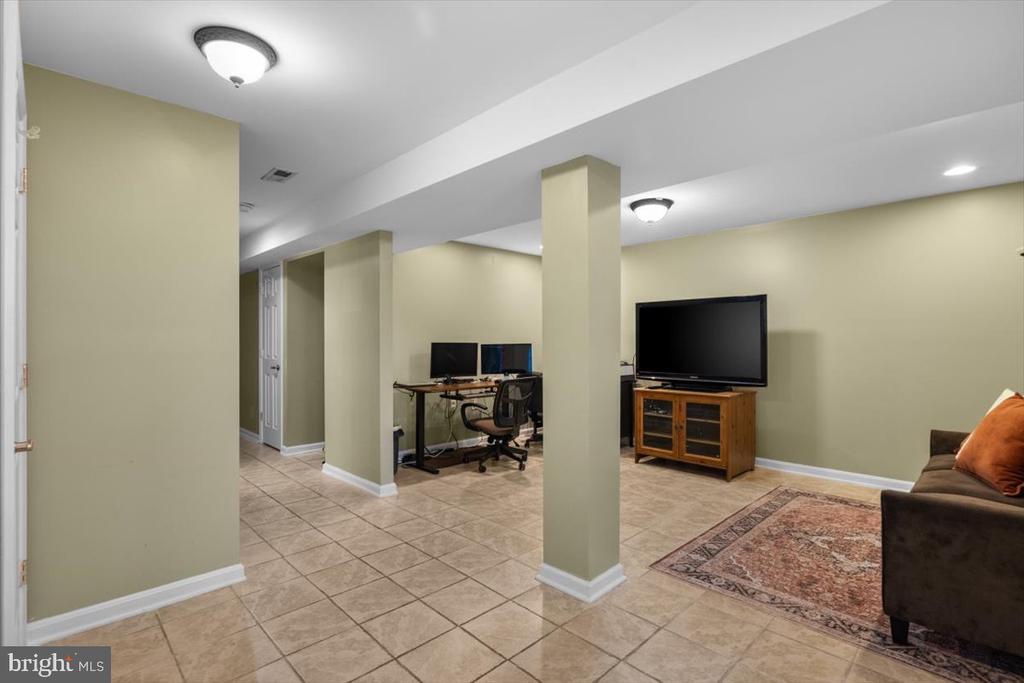 52 Diamante Dr