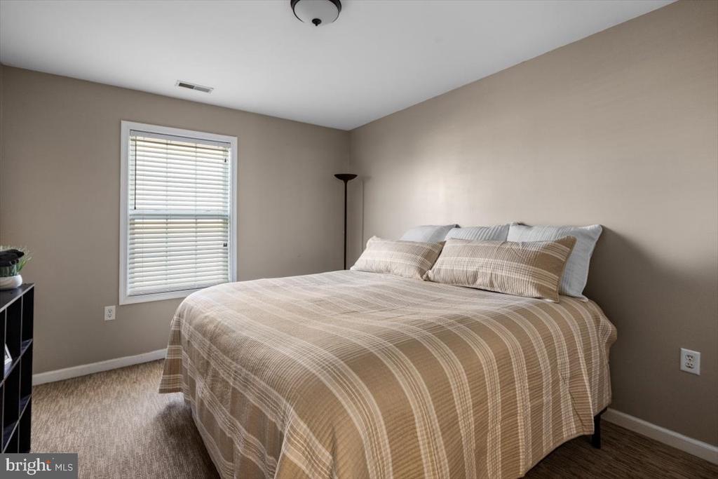 52 Diamante Dr