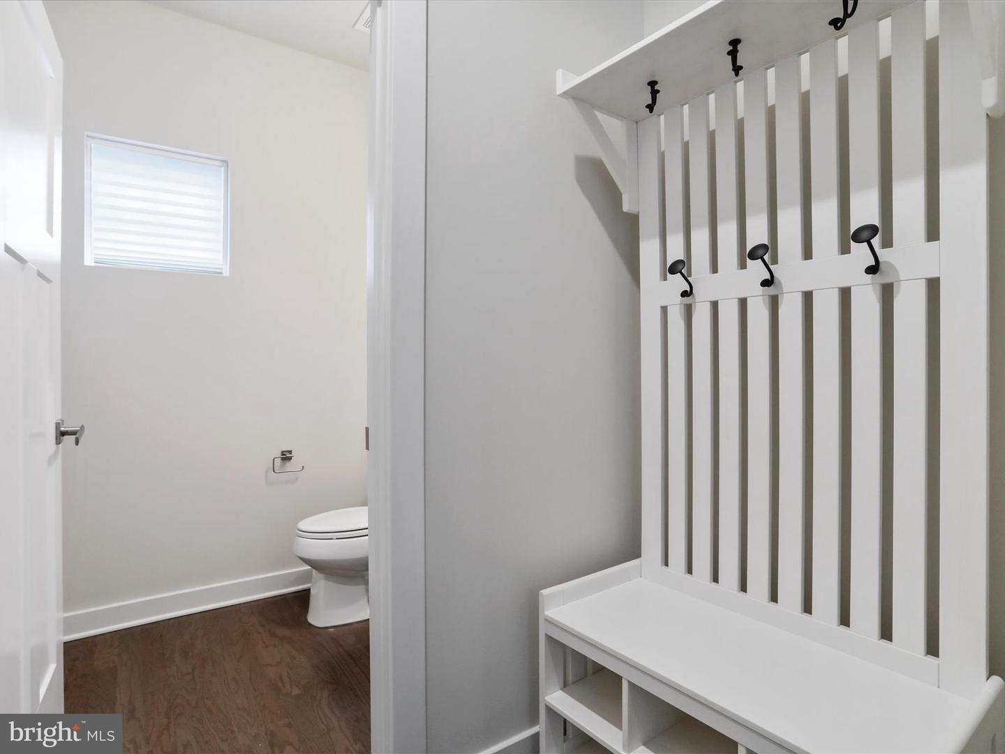 125 Quebec Ct