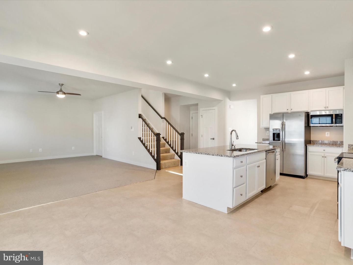 125 Quebec Ct