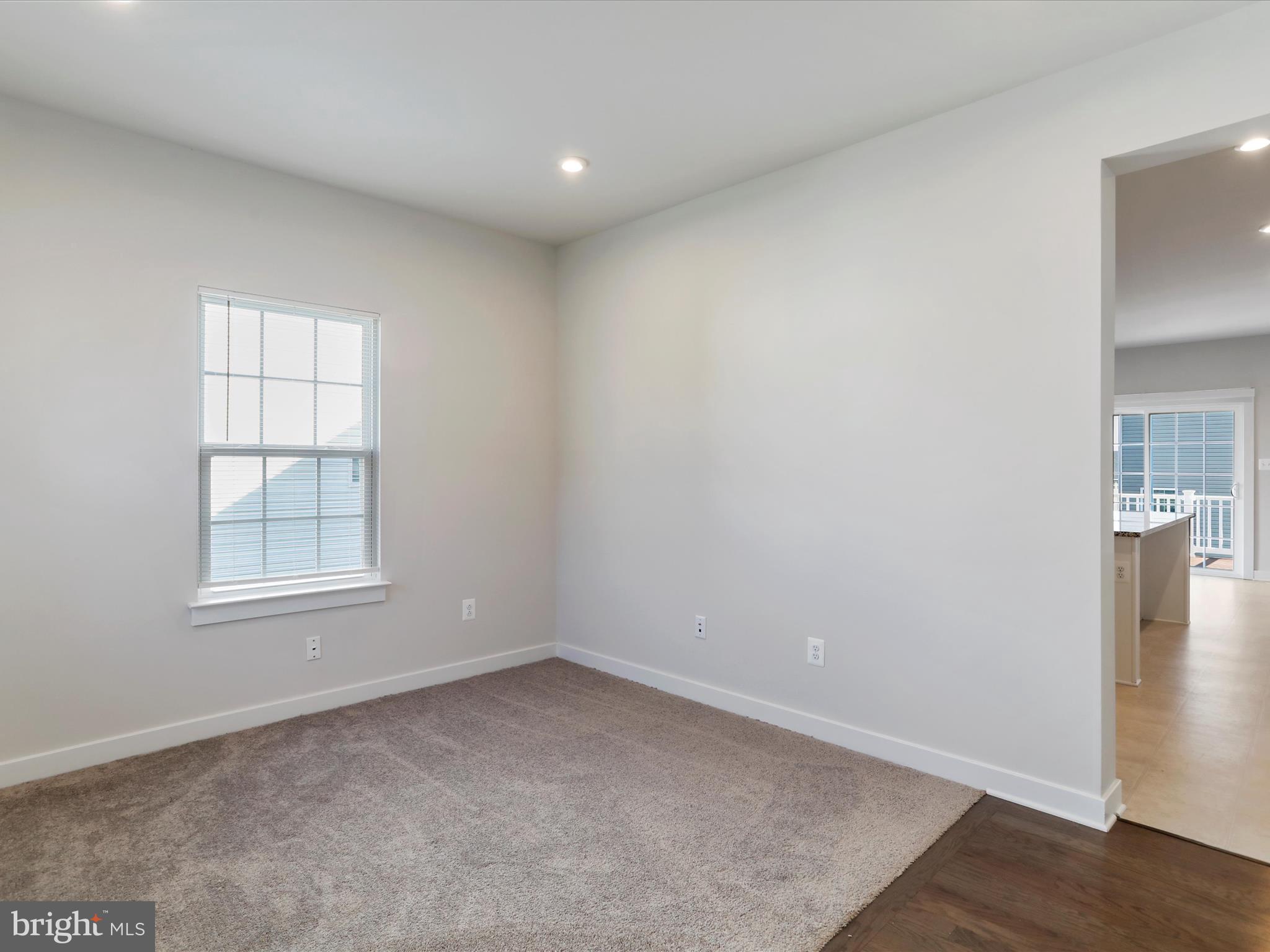 125 Quebec Ct
