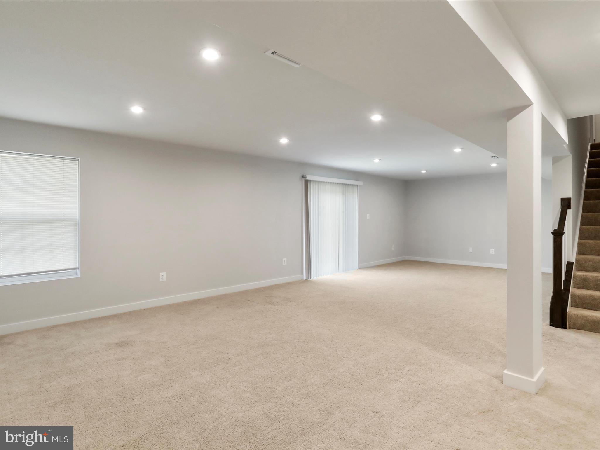 125 Quebec Ct