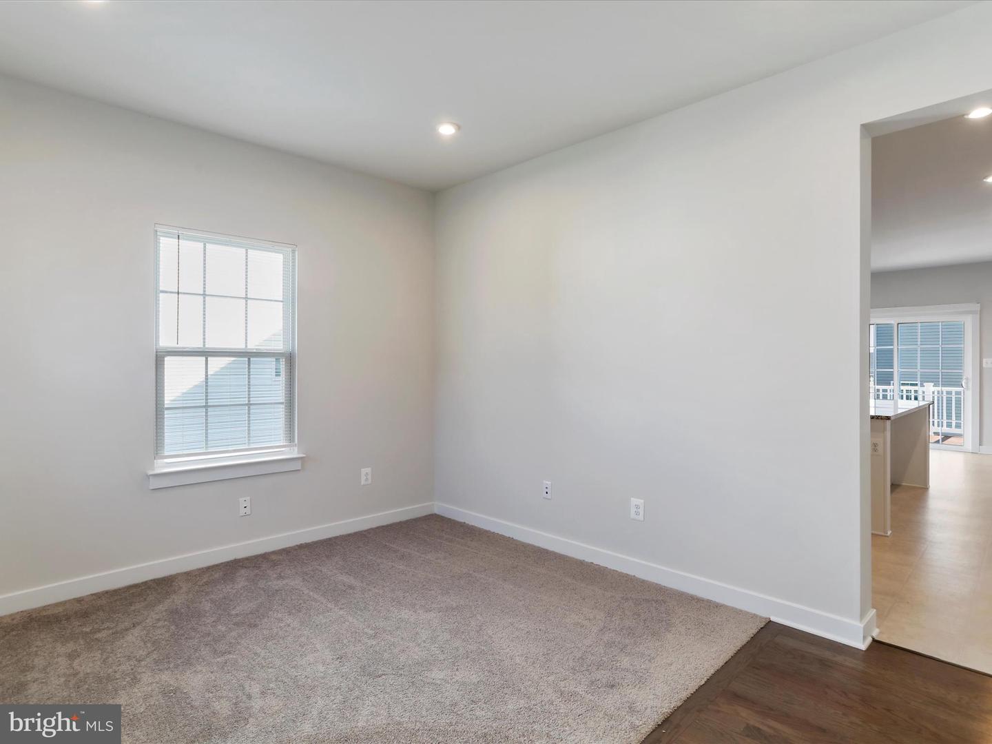 125 Quebec Ct