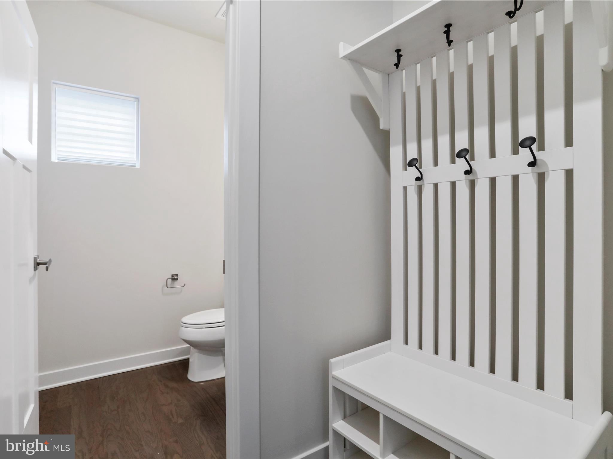 125 Quebec Ct