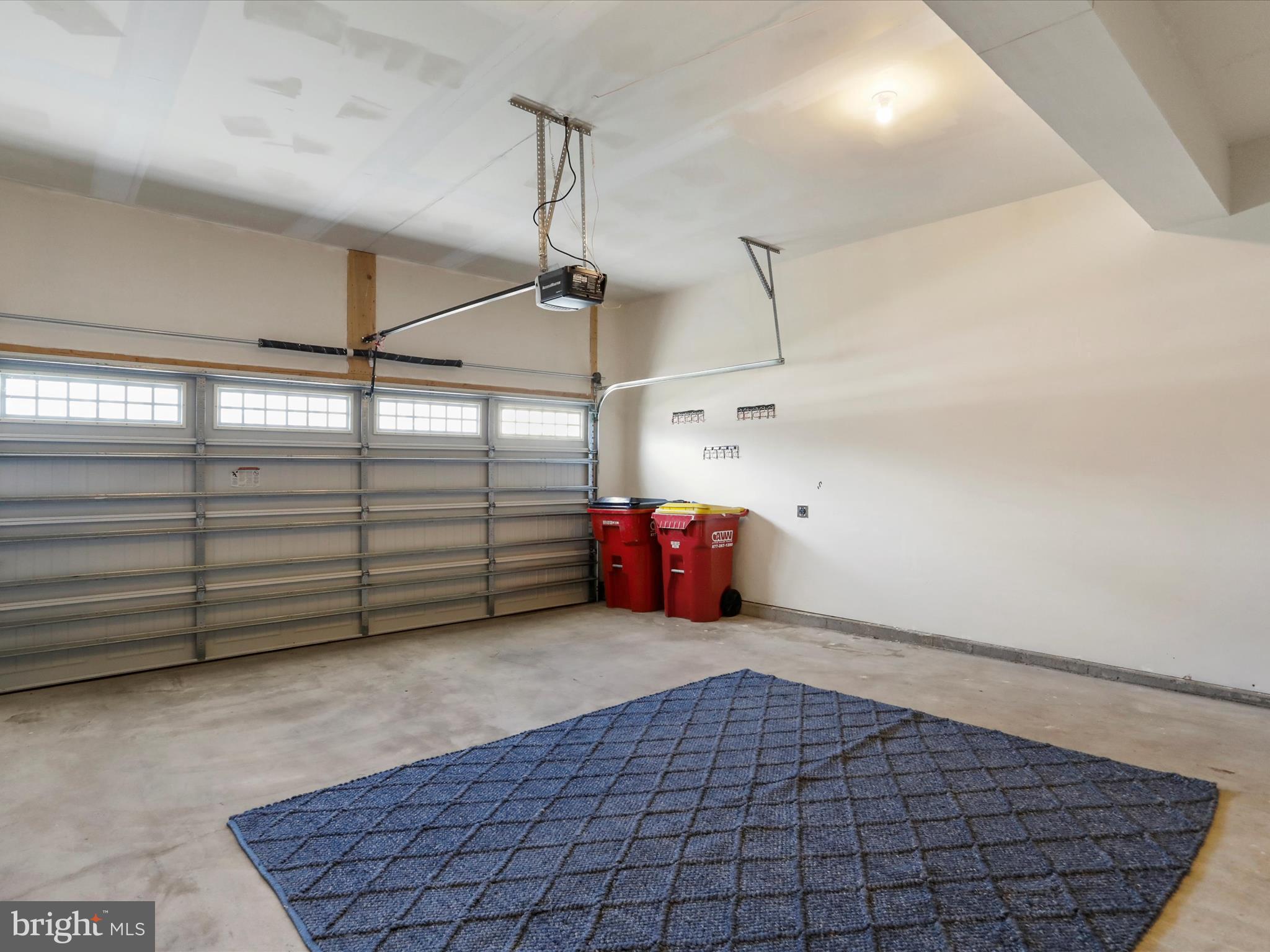 125 Quebec Ct