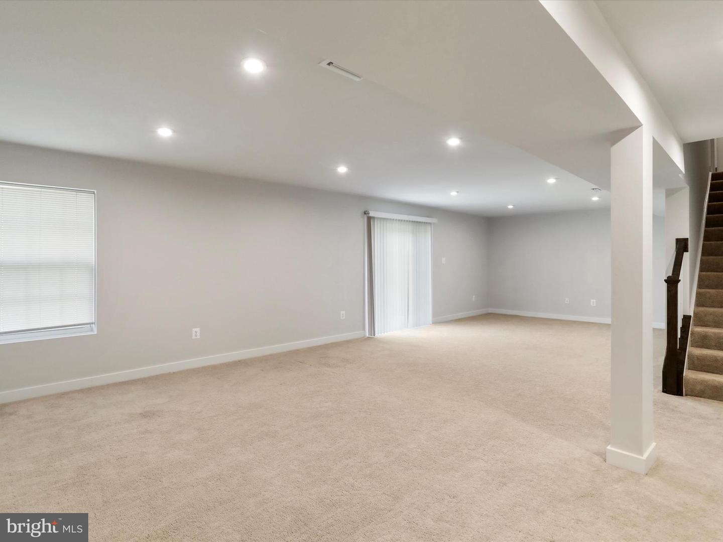 125 Quebec Ct
