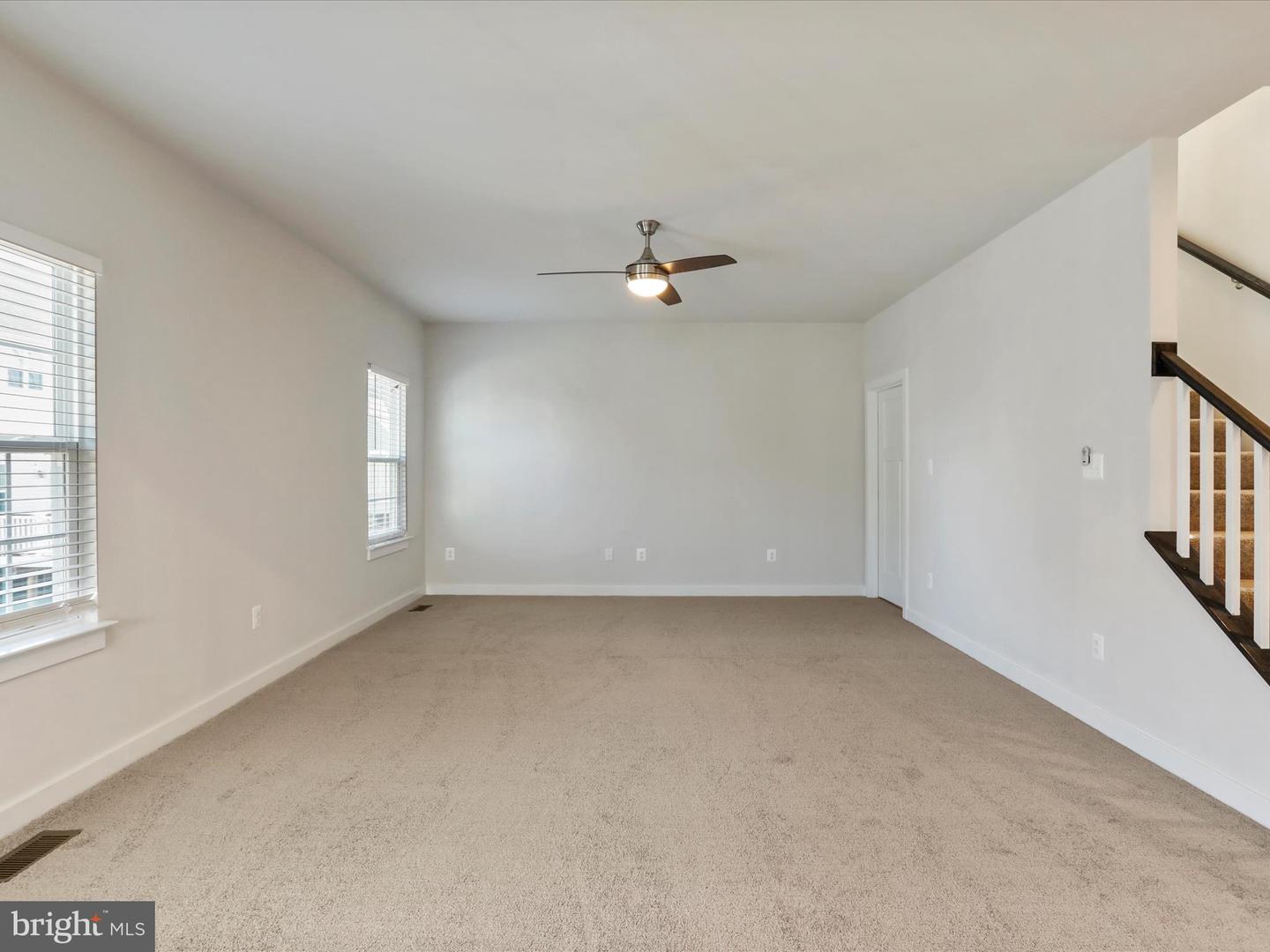 125 Quebec Ct