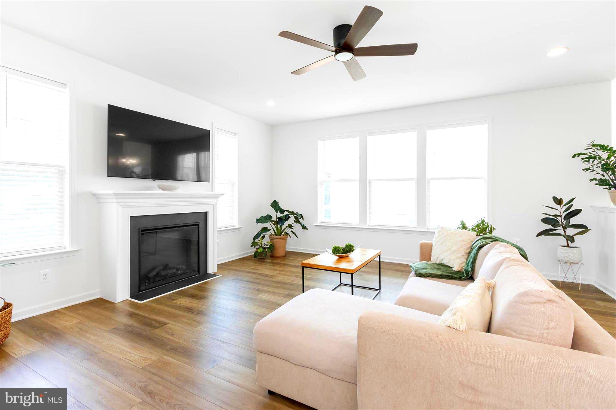 301 HOMER COURT