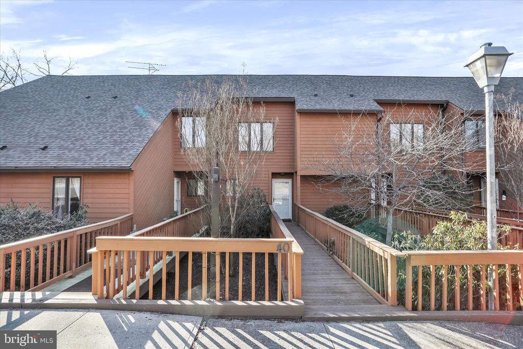 40 TECUMSEH TRAIL