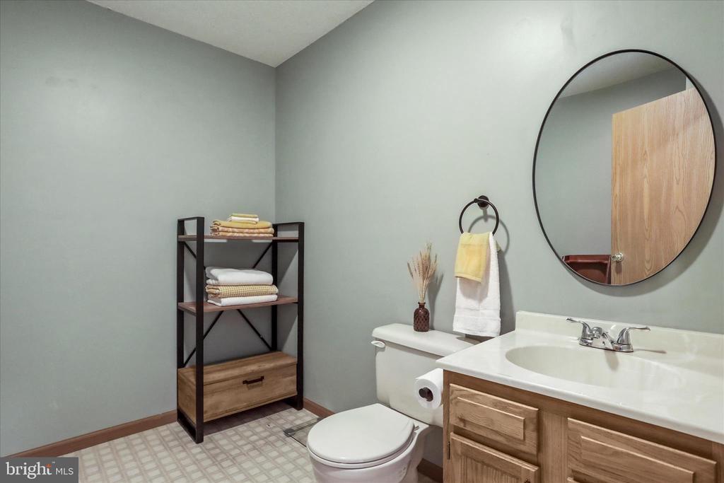 40 TECUMSEH TRAIL
