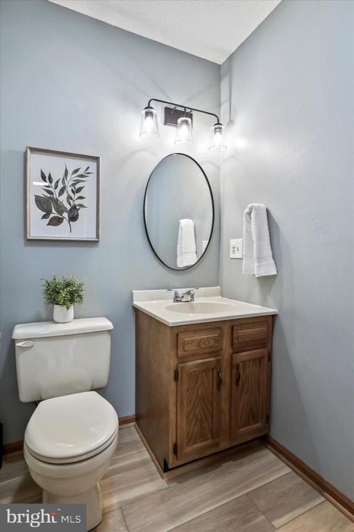 40 TECUMSEH TRAIL