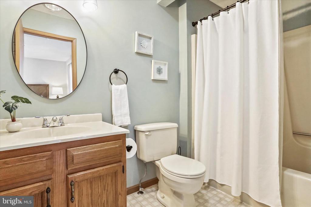 40 TECUMSEH TRAIL