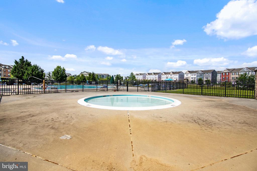 301 HOMER COURT