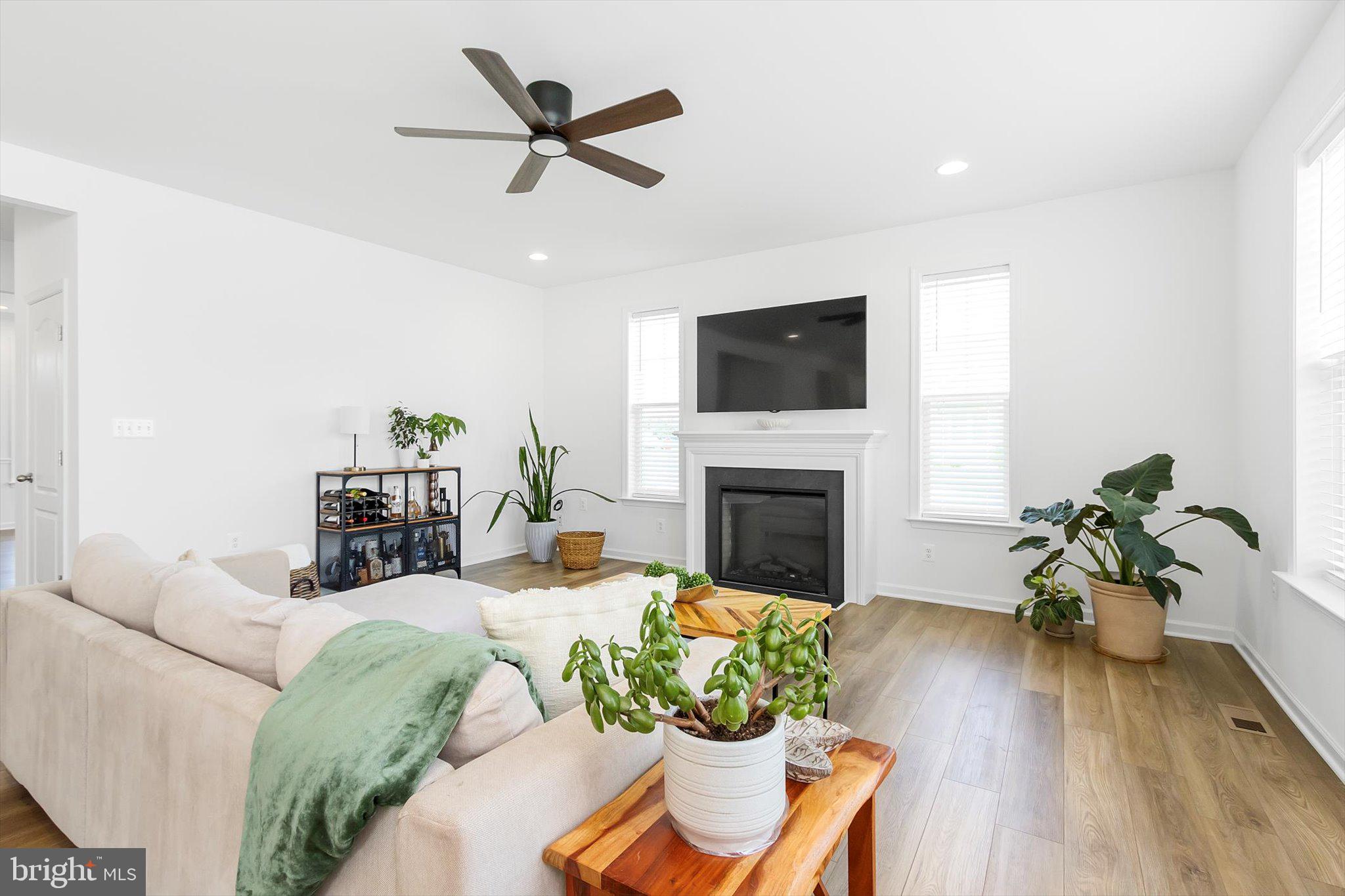 301 HOMER COURT