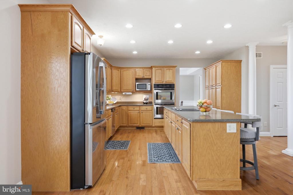 18 TREASURE DRIVE