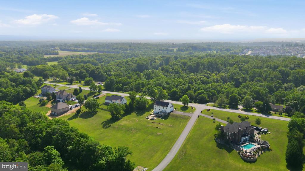 18 TREASURE DRIVE