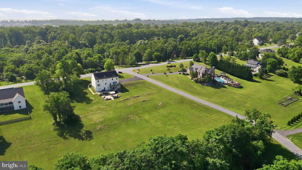 18 TREASURE DRIVE