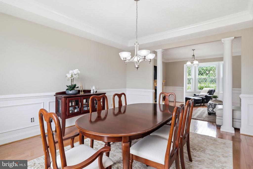 18 TREASURE DRIVE
