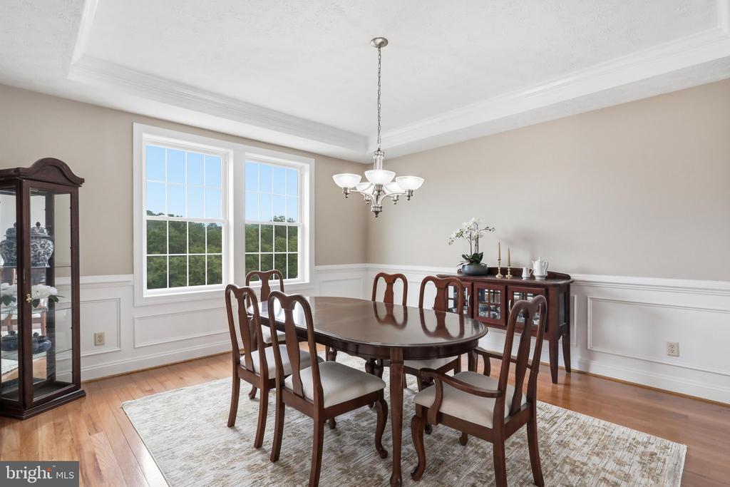 18 TREASURE DRIVE