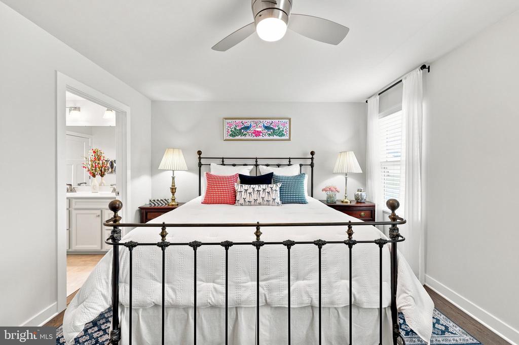 248 PERSPECTIVE PLACE