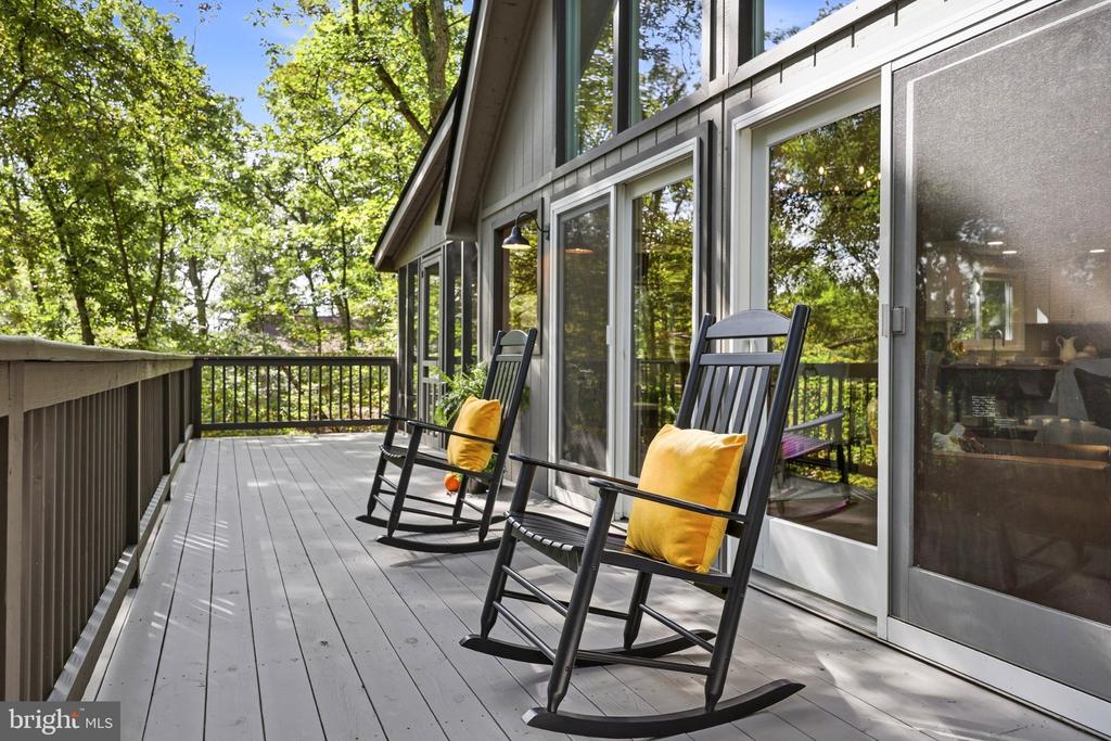 33 WIGWAM COURT