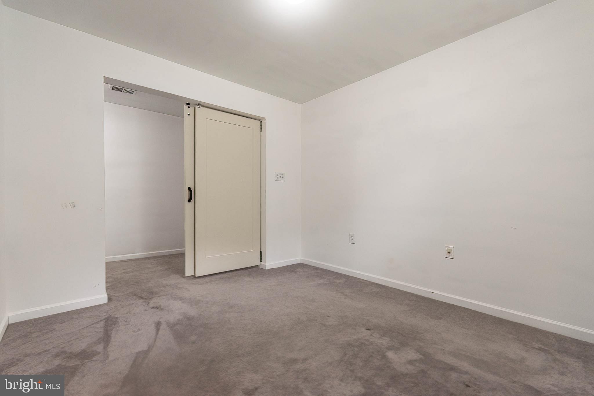 49 Eldon Dr