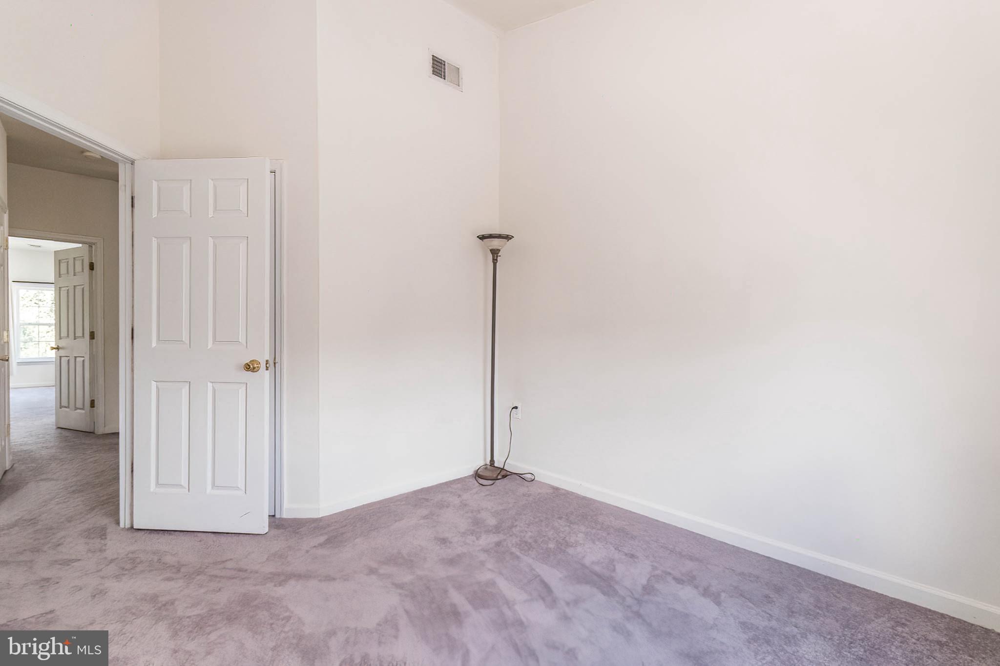 49 Eldon Dr