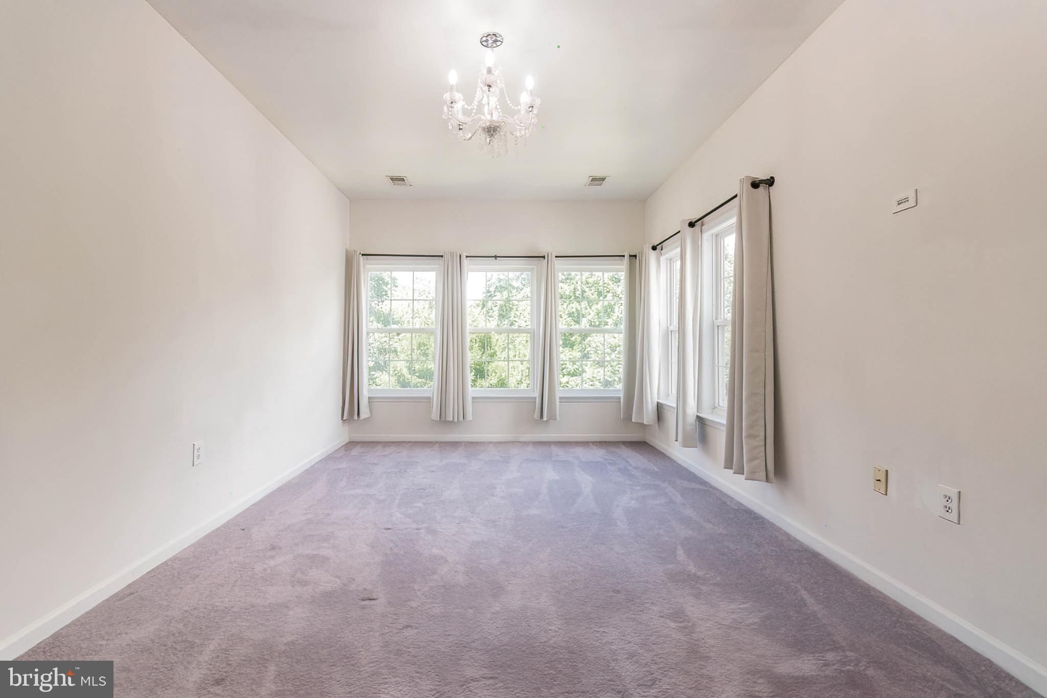 49 Eldon Dr