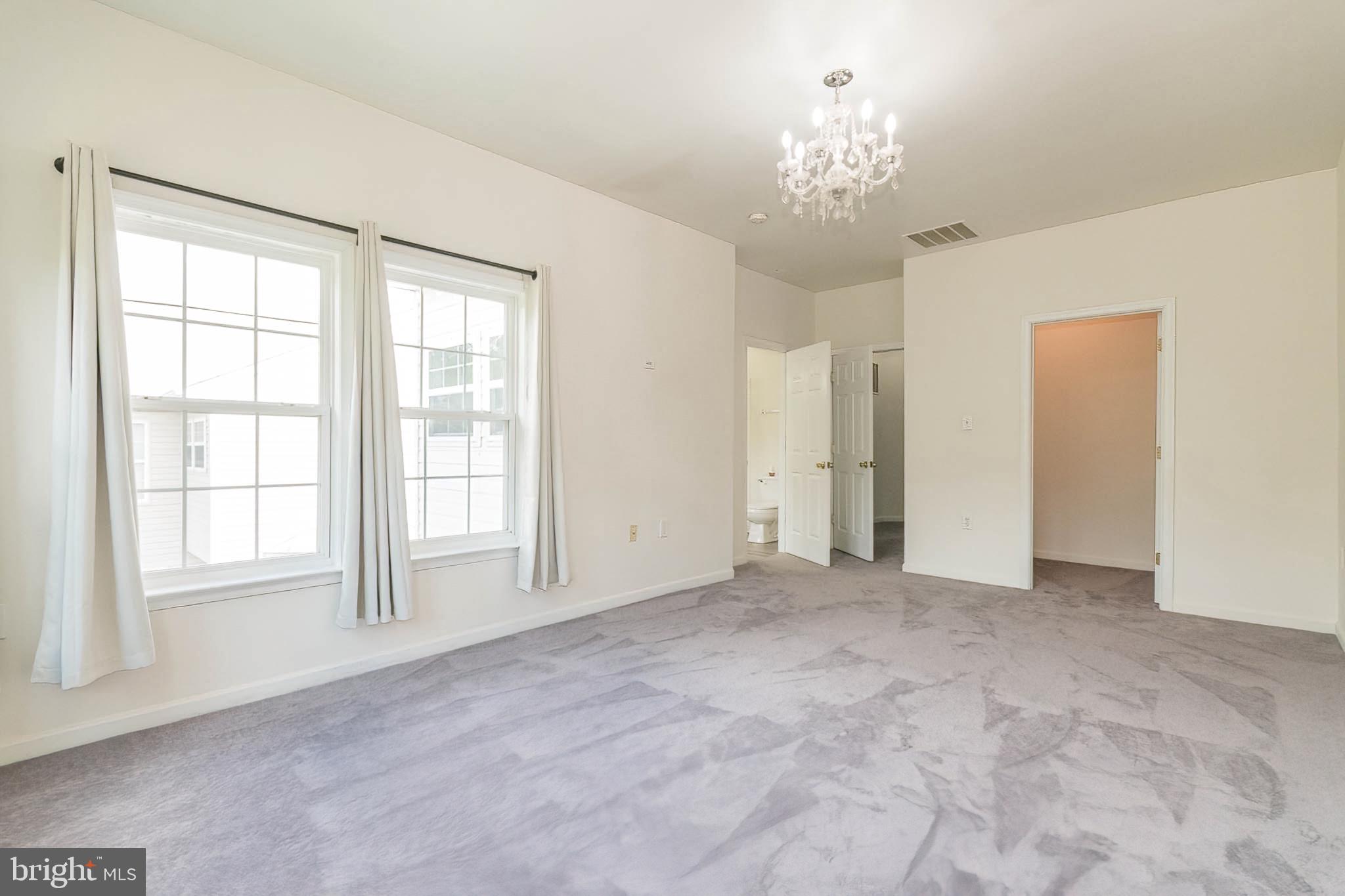 49 Eldon Dr