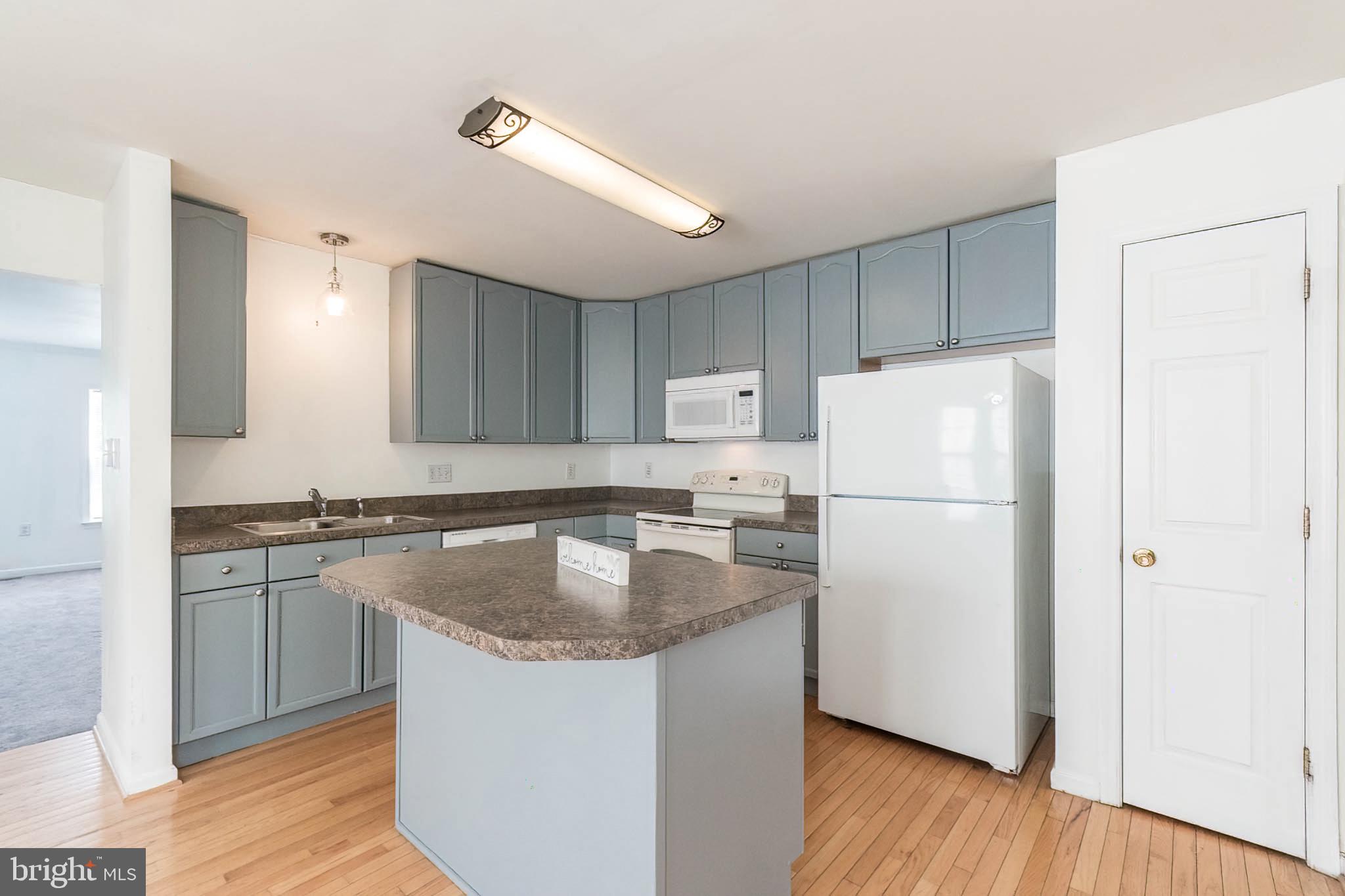 49 Eldon Dr