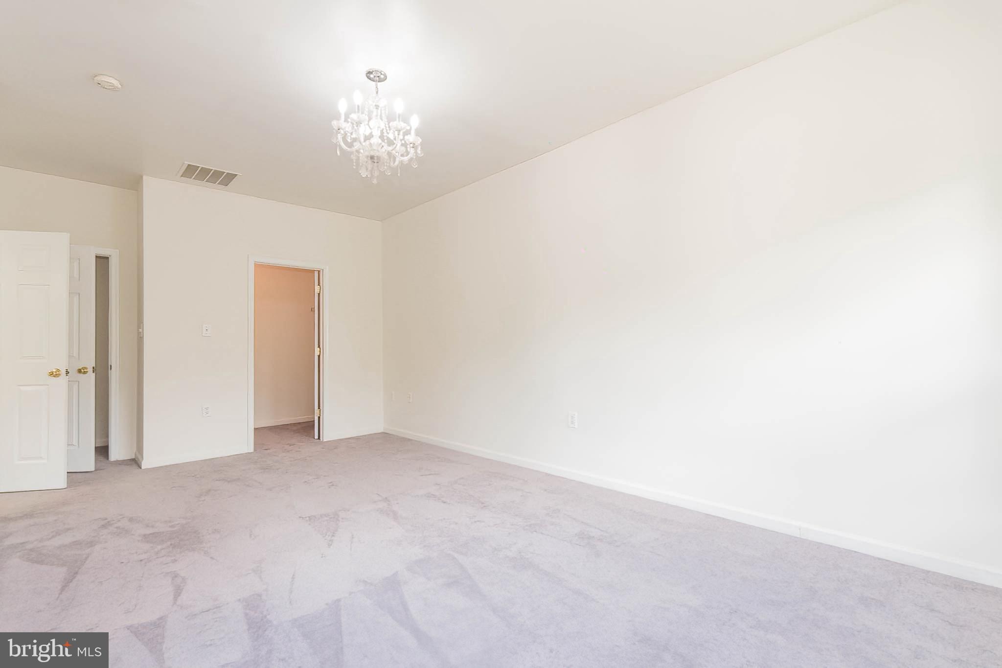 49 Eldon Dr