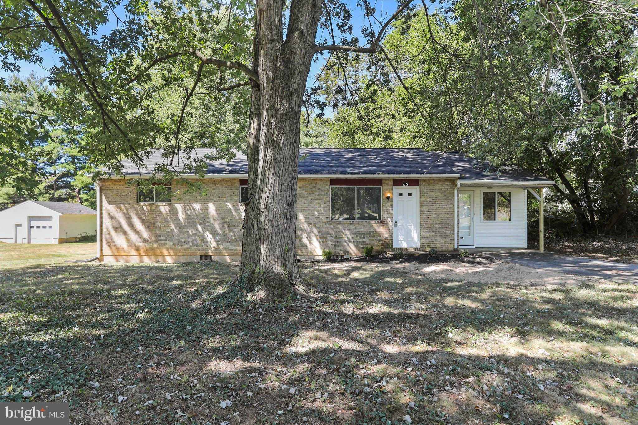 92 Perth Way