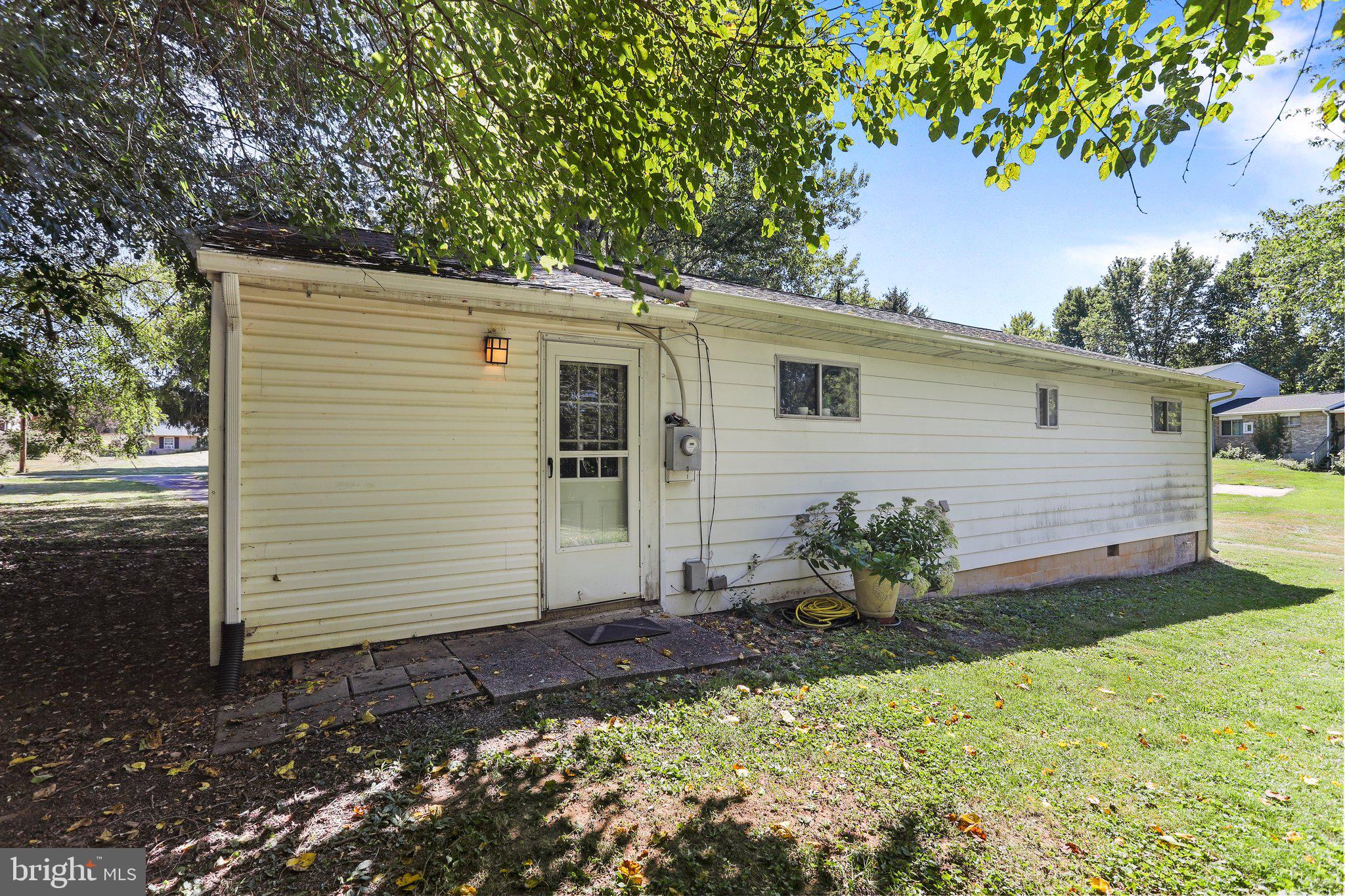 92 Perth Way
