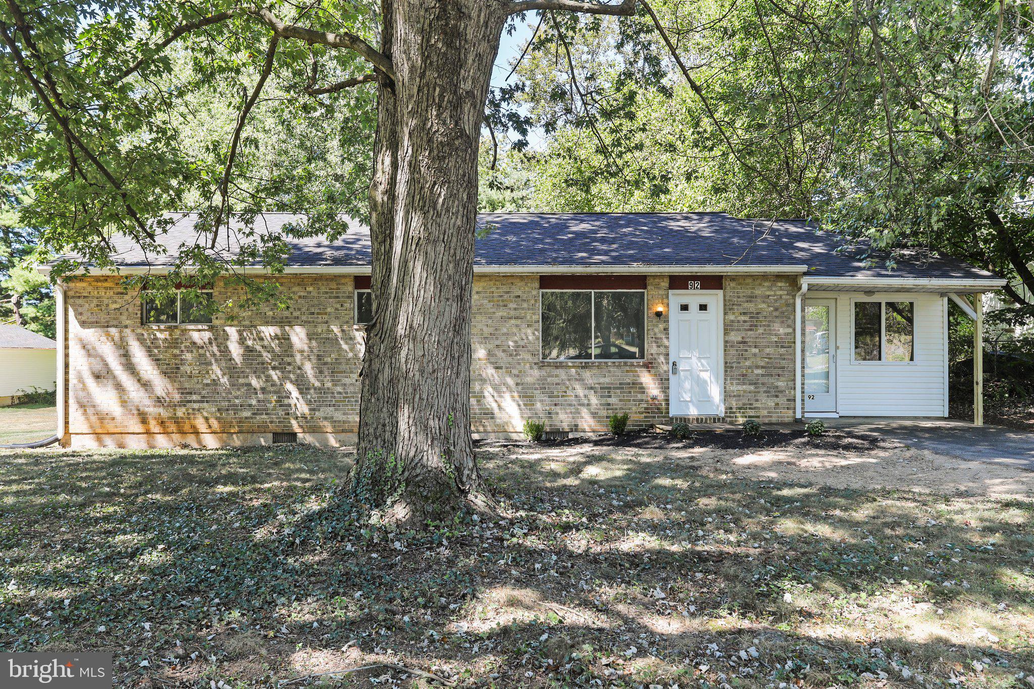 92 Perth Way