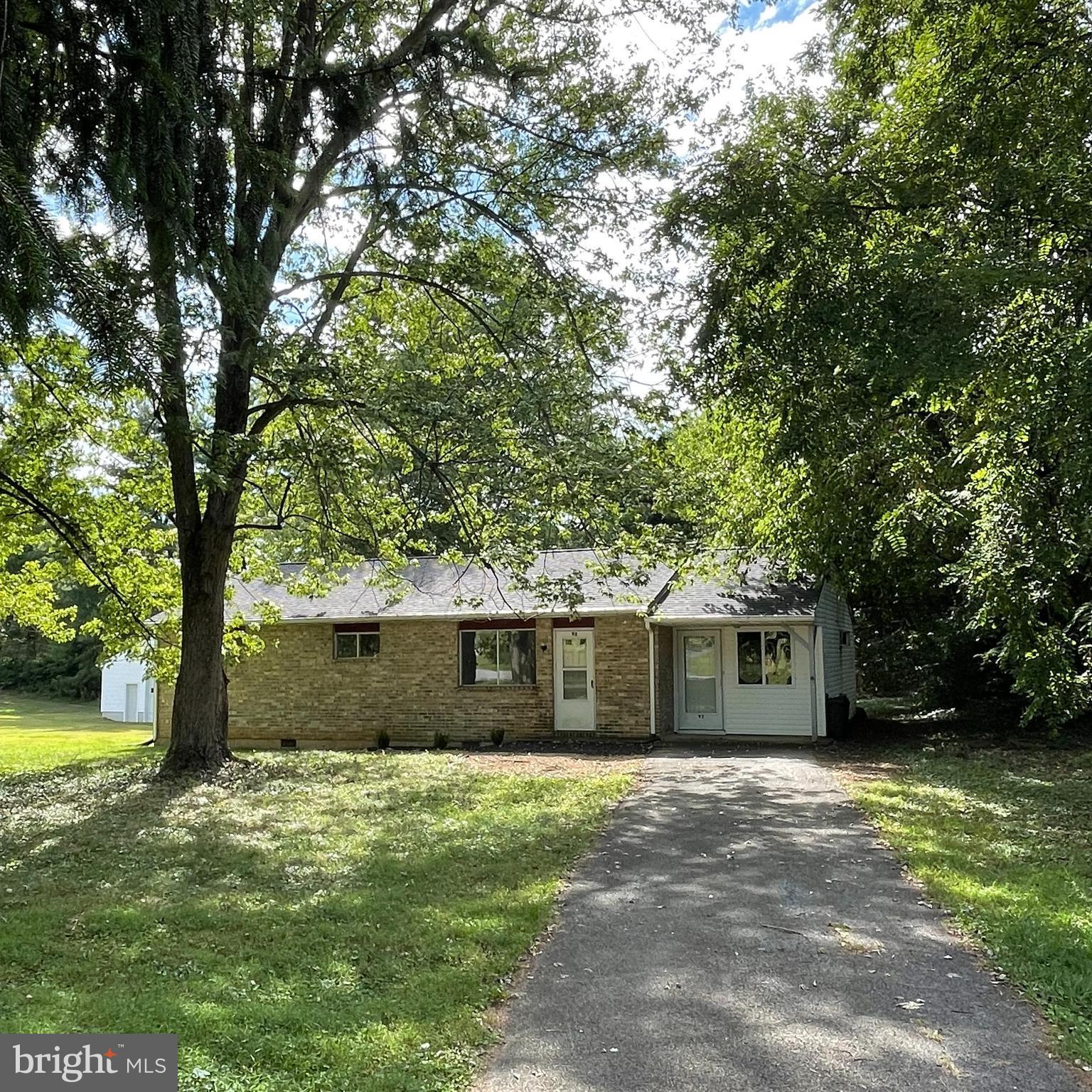 92 Perth Way