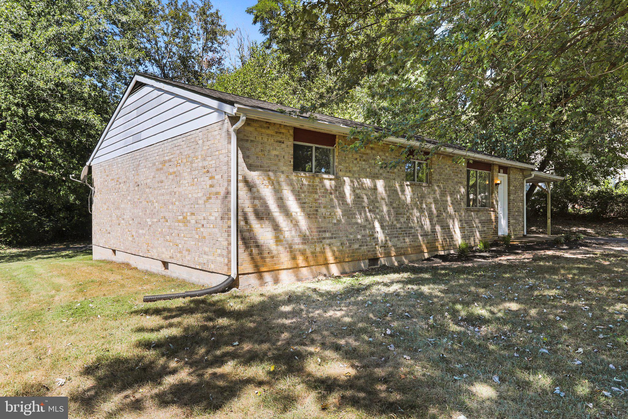 92 Perth Way