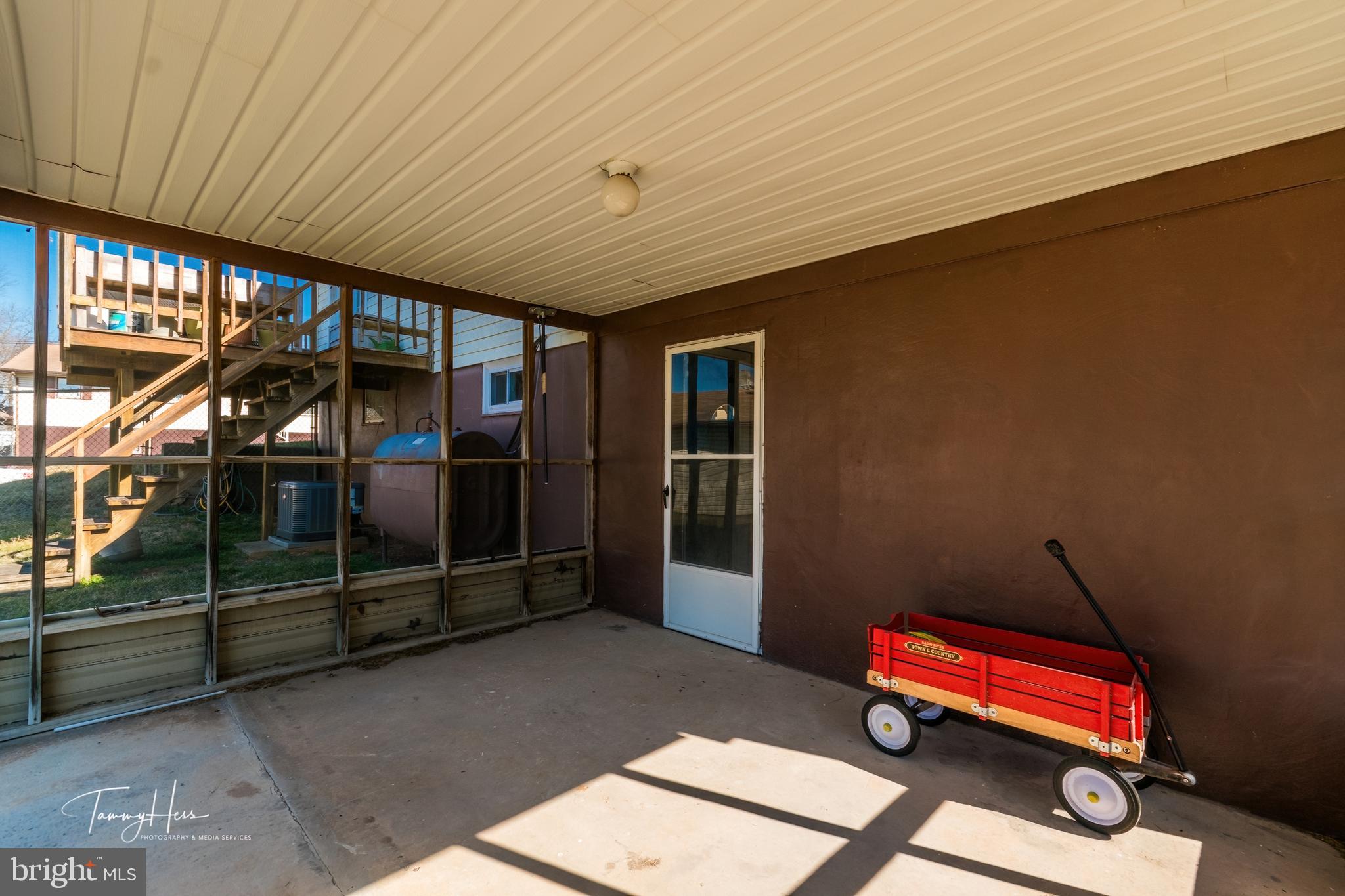 108 Ruby St