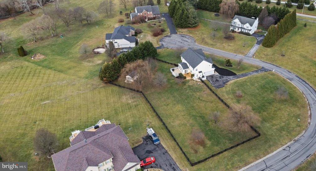 16 Spruce Hill Way