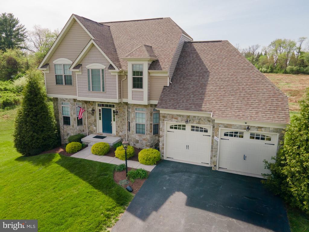 189 Potomac Crossing St
