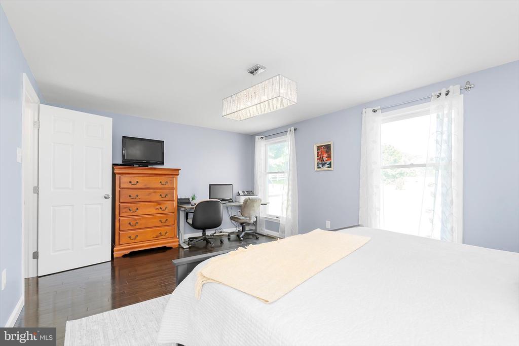 125 HARVEST COURT