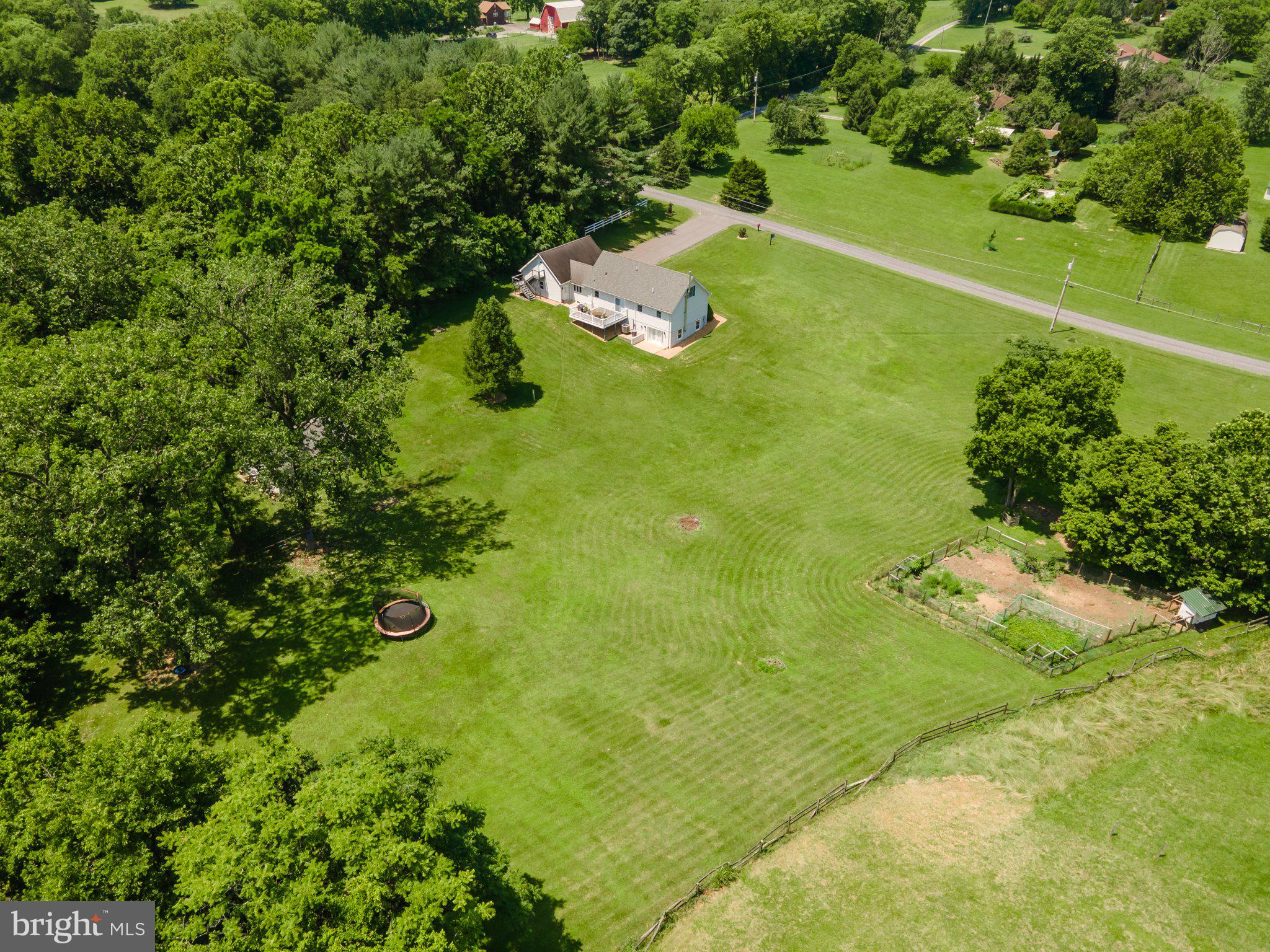 125 HARVEST COURT