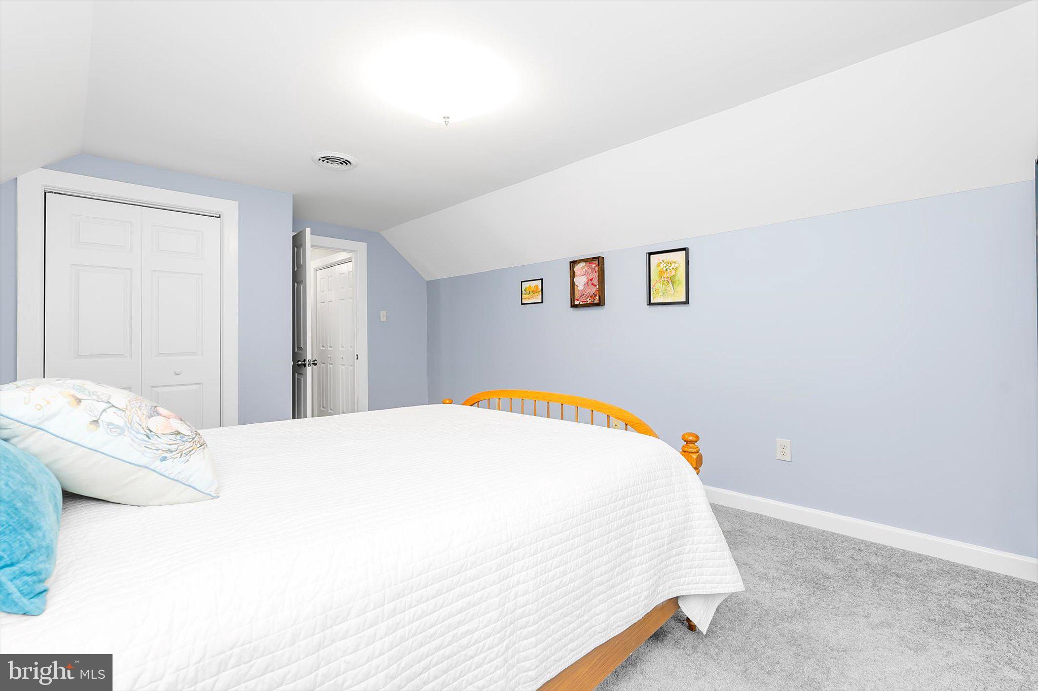 125 HARVEST COURT
